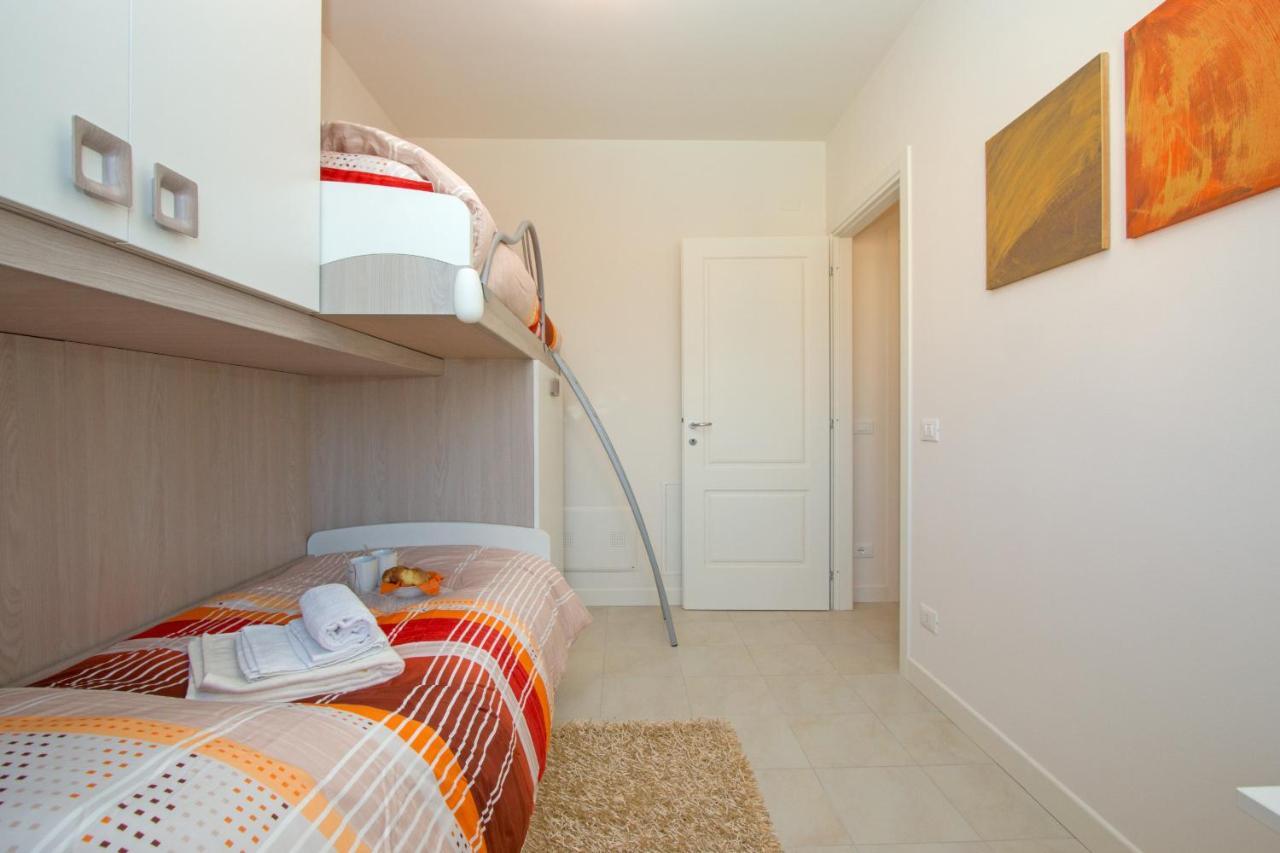 Le Corti Caterina Apartments With Pool By Wonderful Italy Desenzano del Garda Eksteriør billede