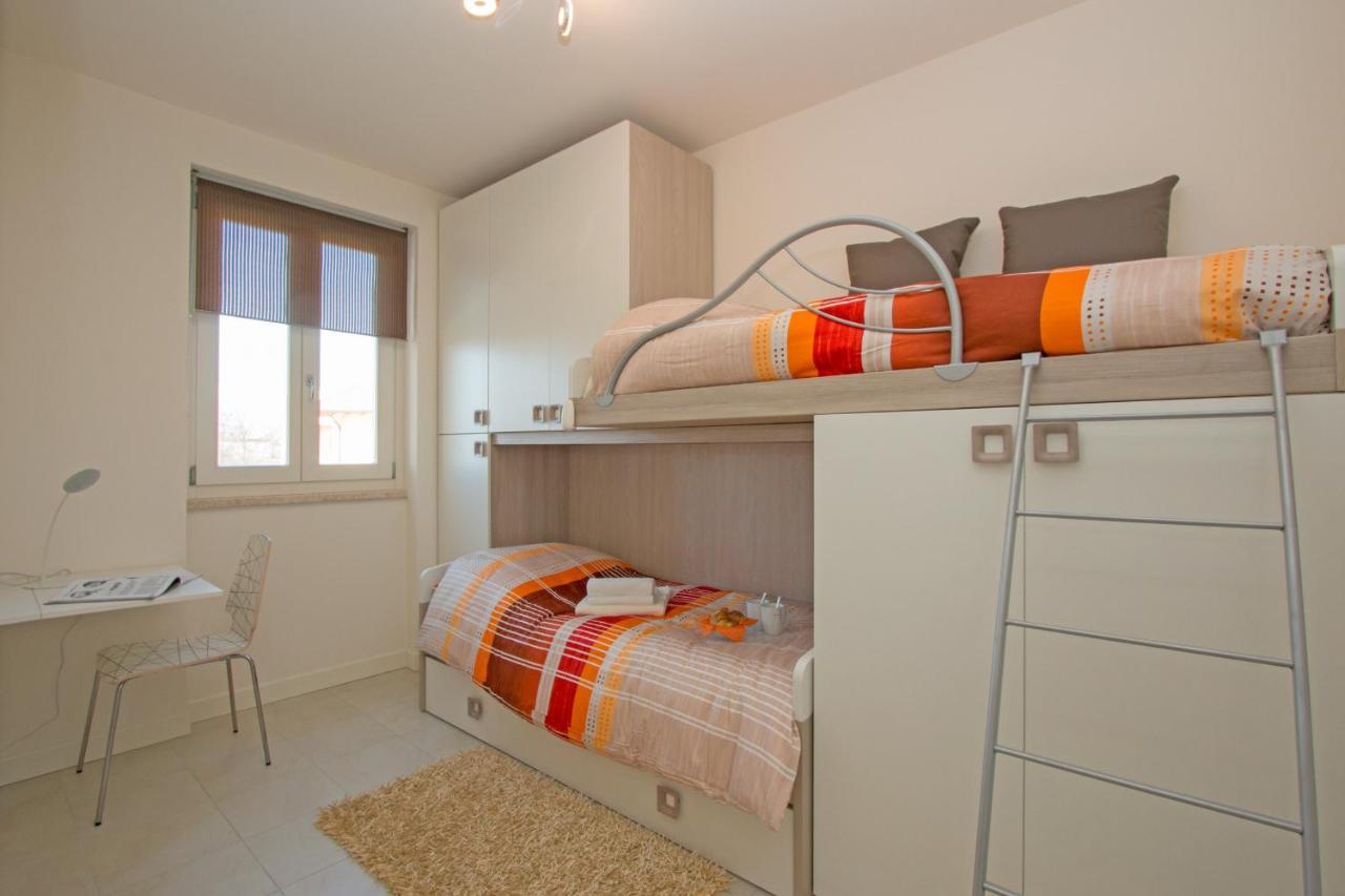 Le Corti Caterina Apartments With Pool By Wonderful Italy Desenzano del Garda Eksteriør billede