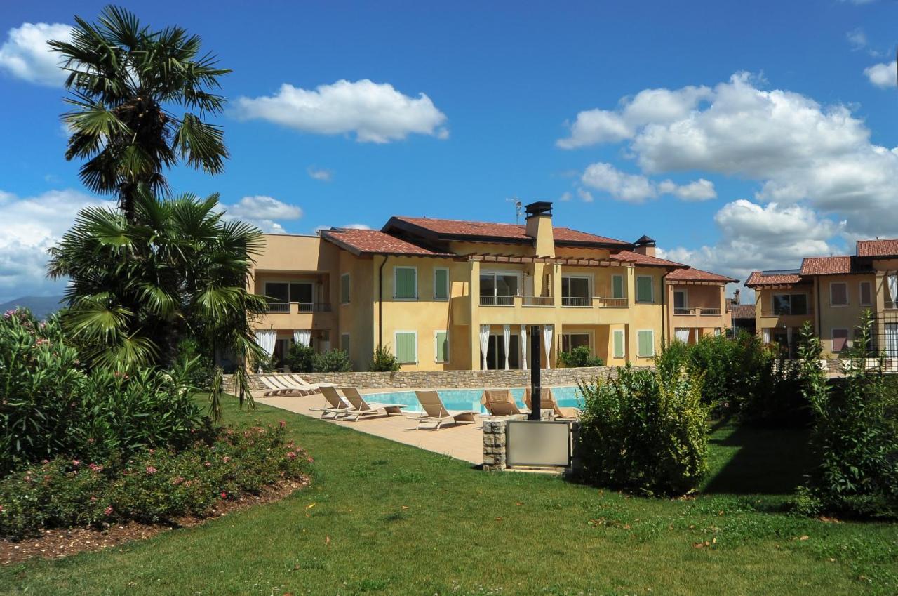 Le Corti Caterina Apartments With Pool By Wonderful Italy Desenzano del Garda Eksteriør billede