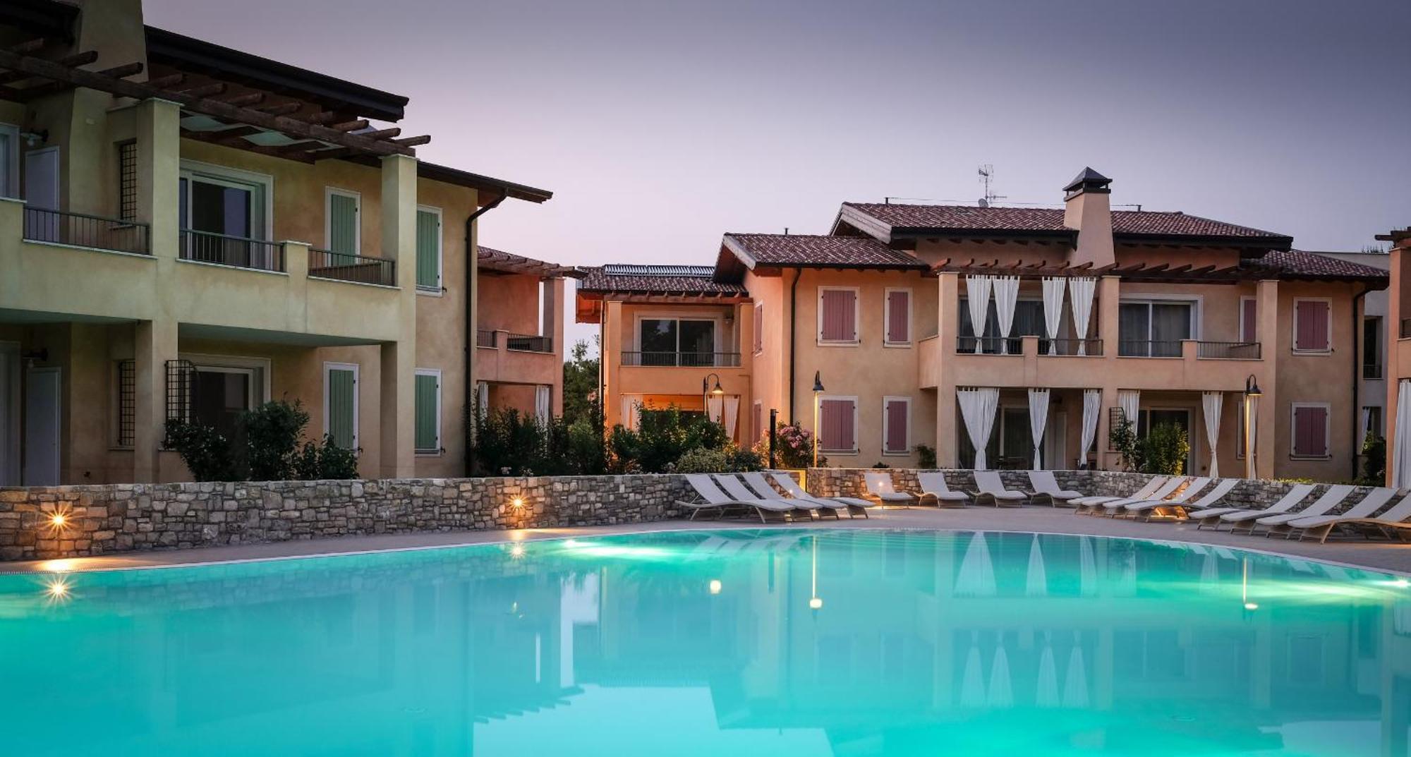 Le Corti Caterina Apartments With Pool By Wonderful Italy Desenzano del Garda Eksteriør billede